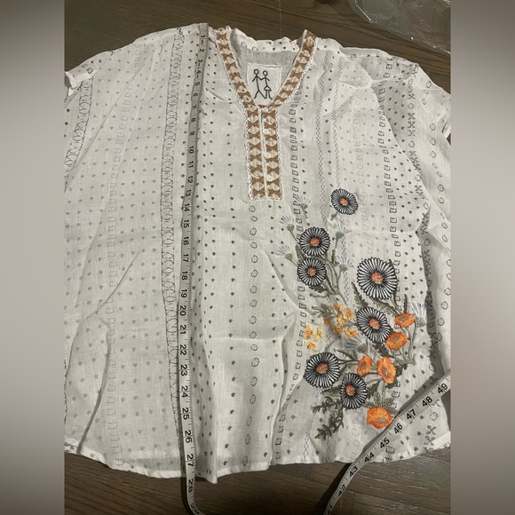 Johnny Was Embroidered Linen Top Small - Picture 13 of 13